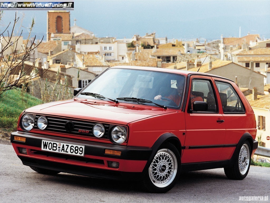 VOLKSWAGEN Golf gt