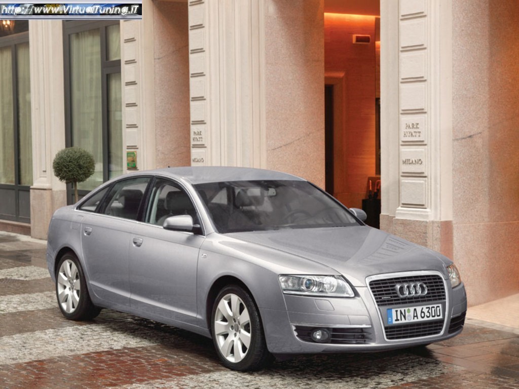 AUDI s8