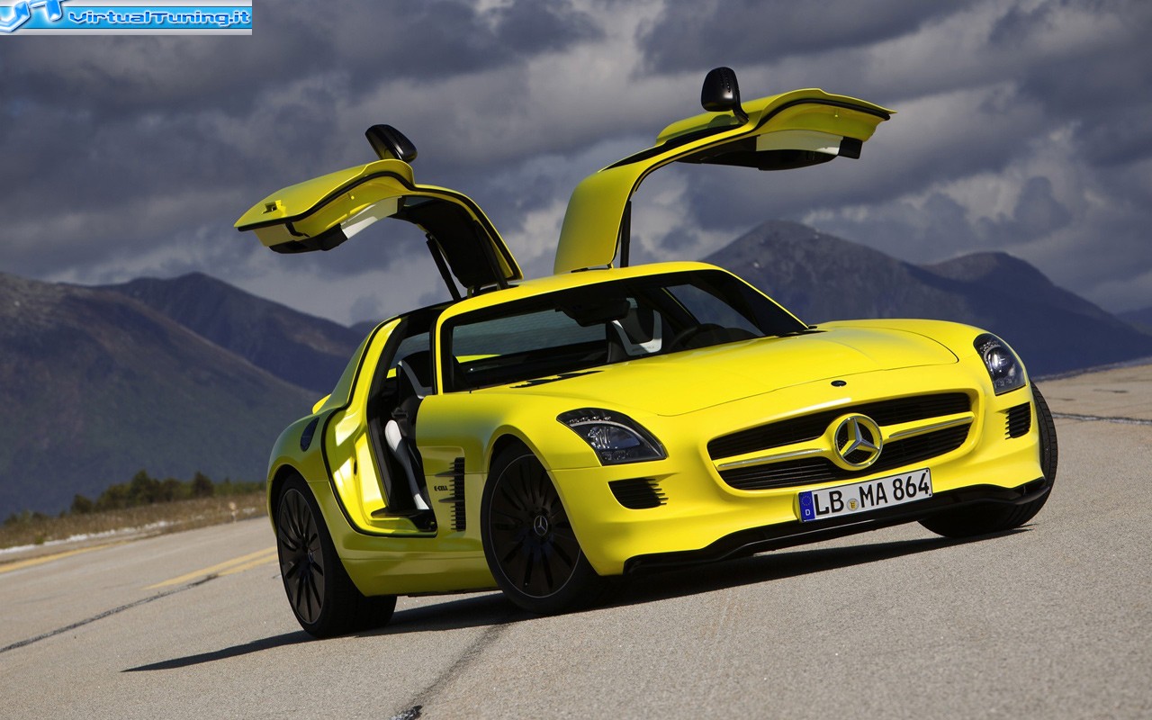 MERCEDES SLS