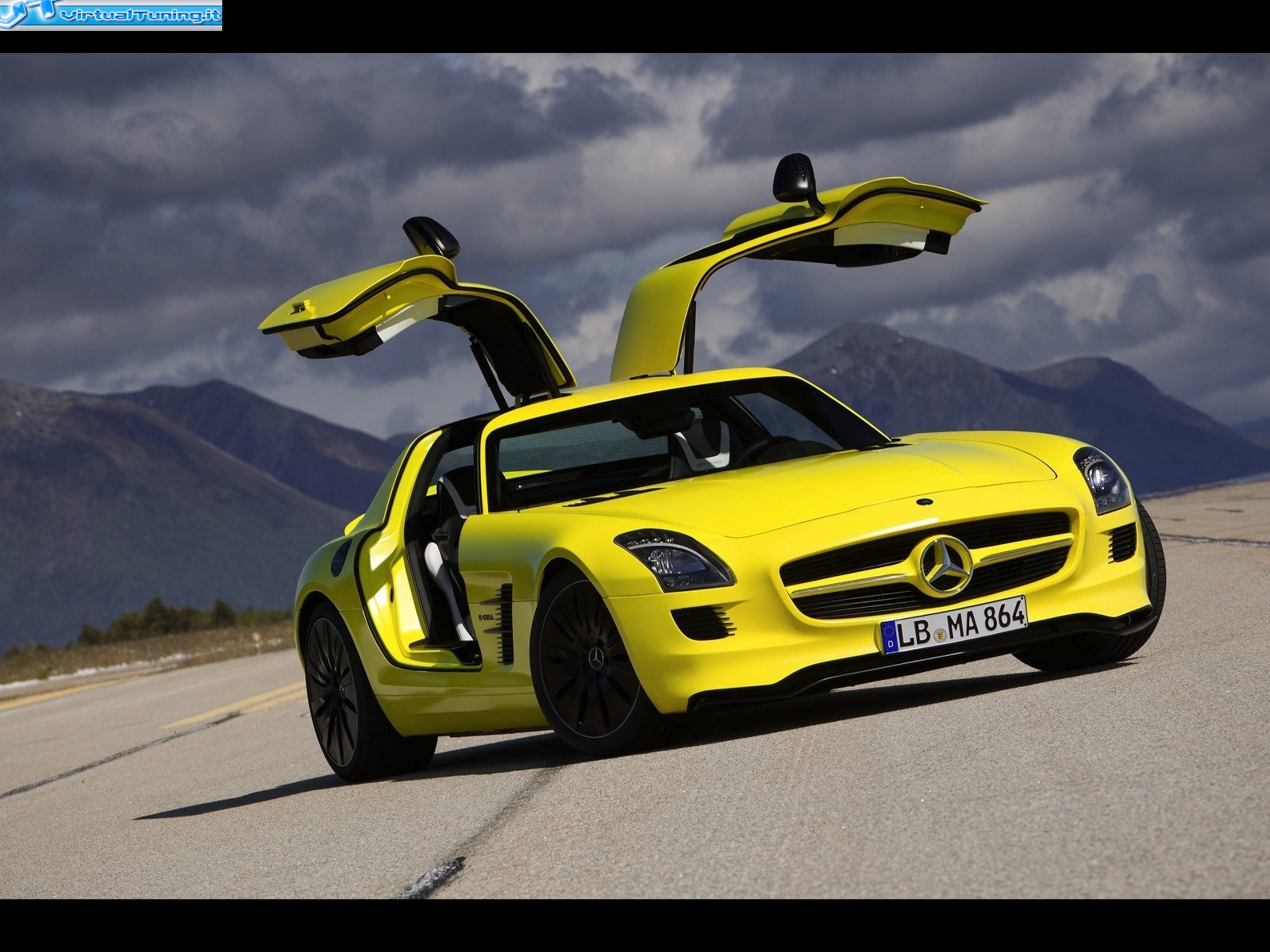 MERCEDES SLS AMG E-Cell