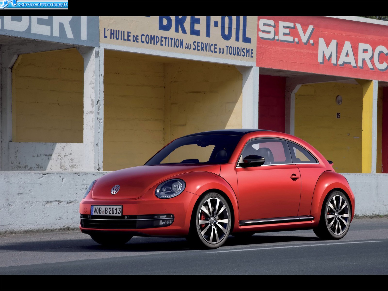 VOLKSWAGEN New Beetle