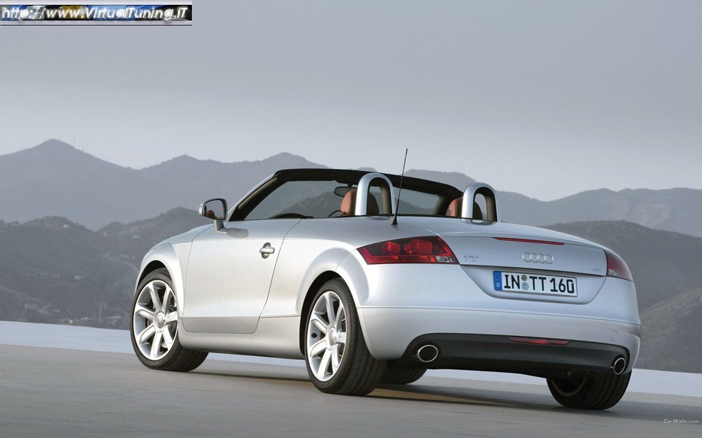 AUDI TT