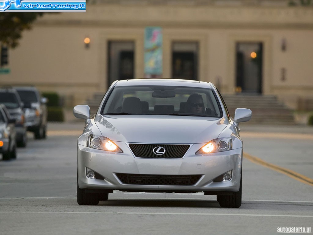 LEXUS IS 2005