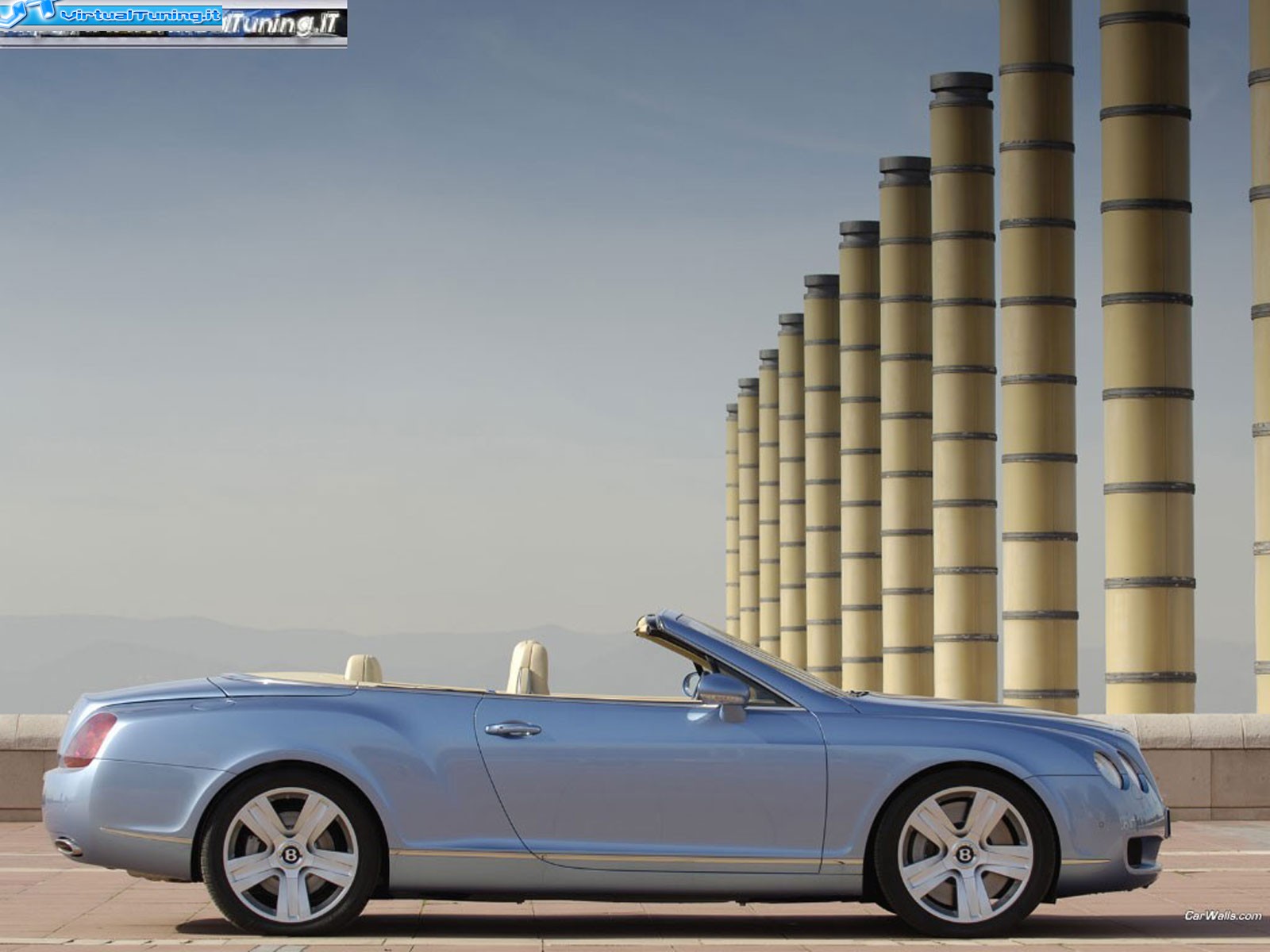 BENTLEY Continental GTC