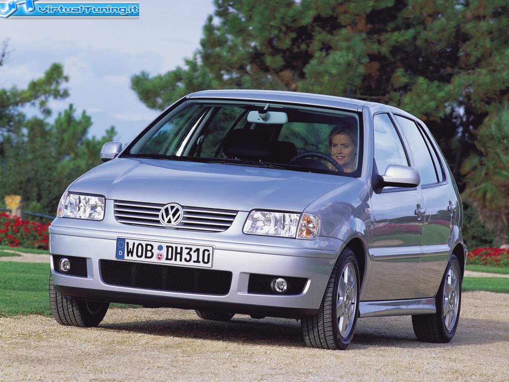 VOLKSWAGEN Polo