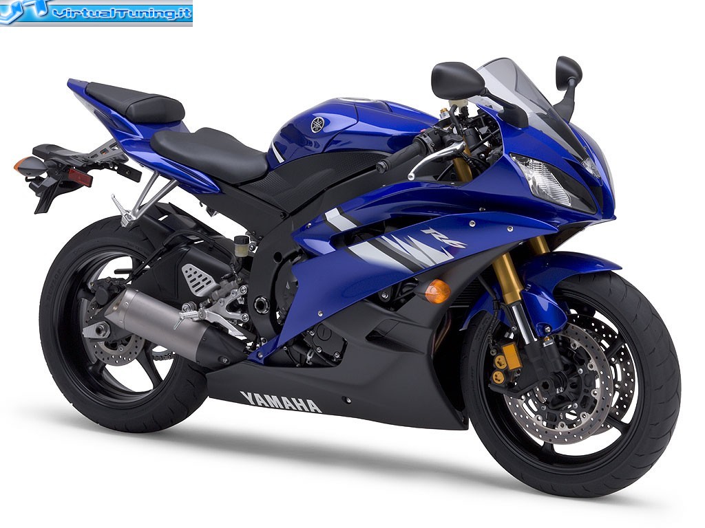 YAMAHA R6