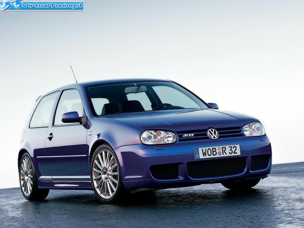 VOLKSWAGEN Golf R32