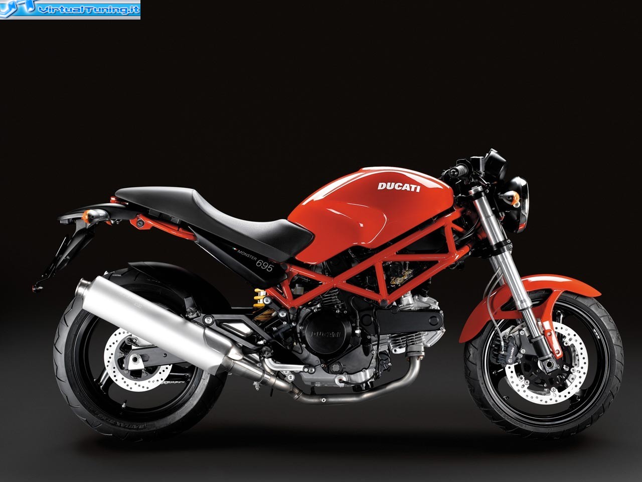 DUCATI Monster 695