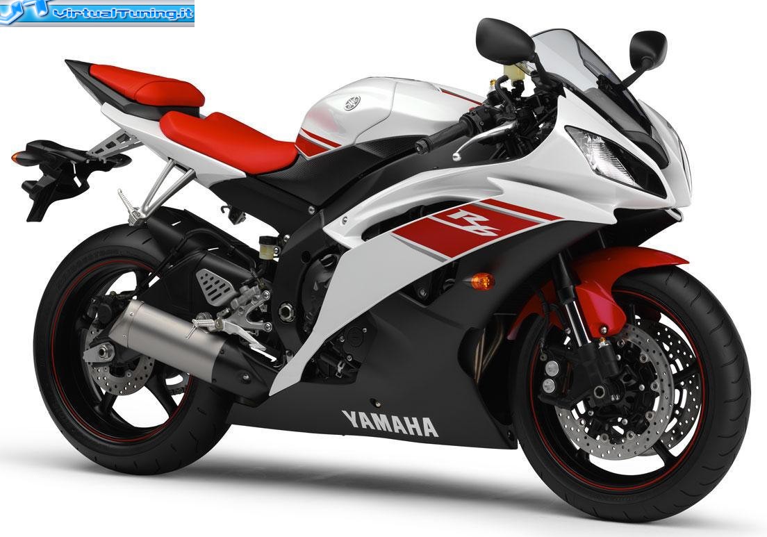 YAMAHA R-6