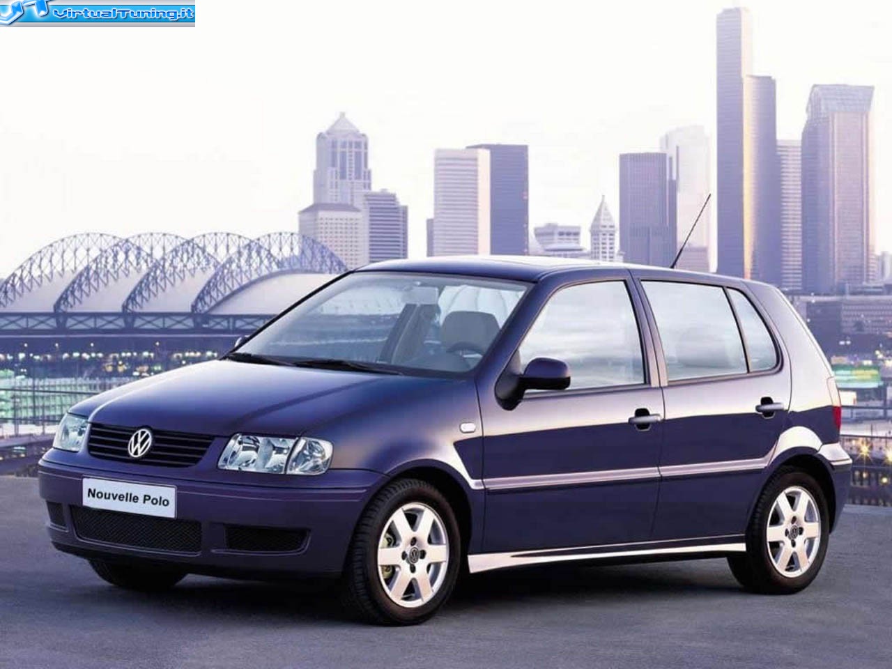 VOLKSWAGEN Polo