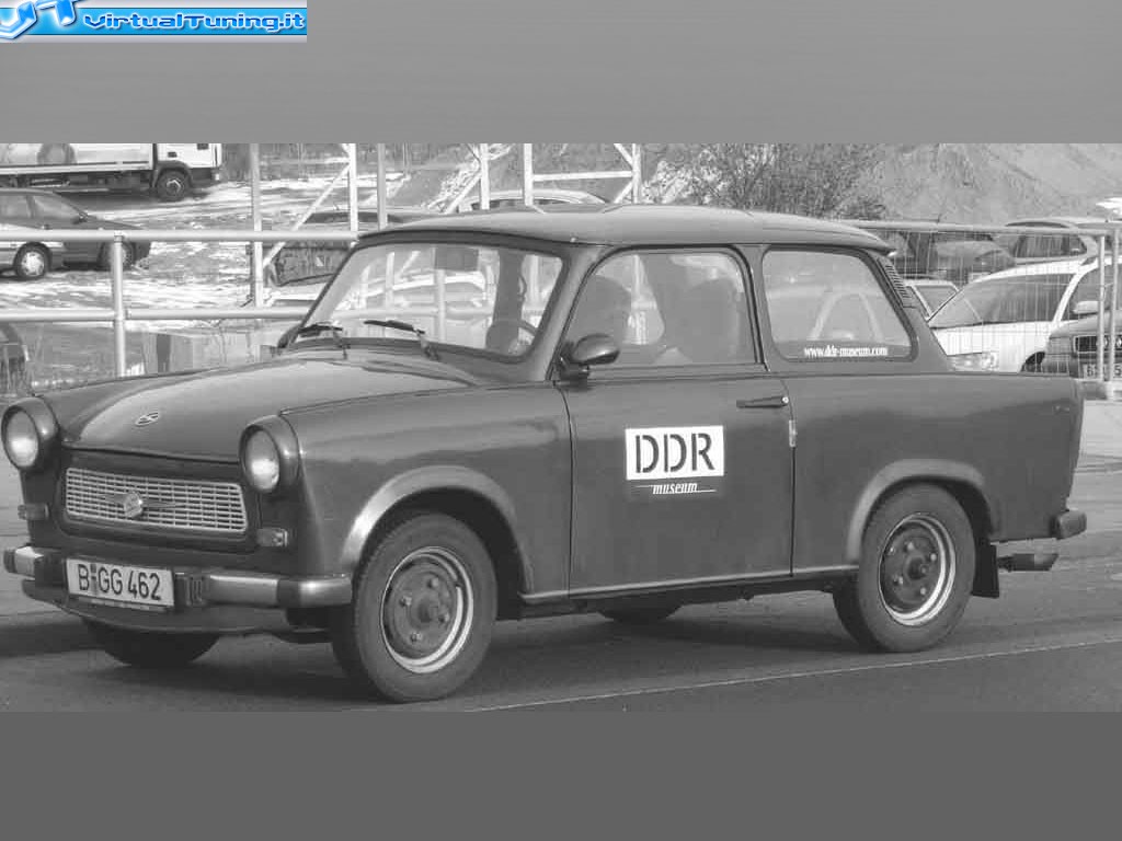 TRABANT 601 TR2