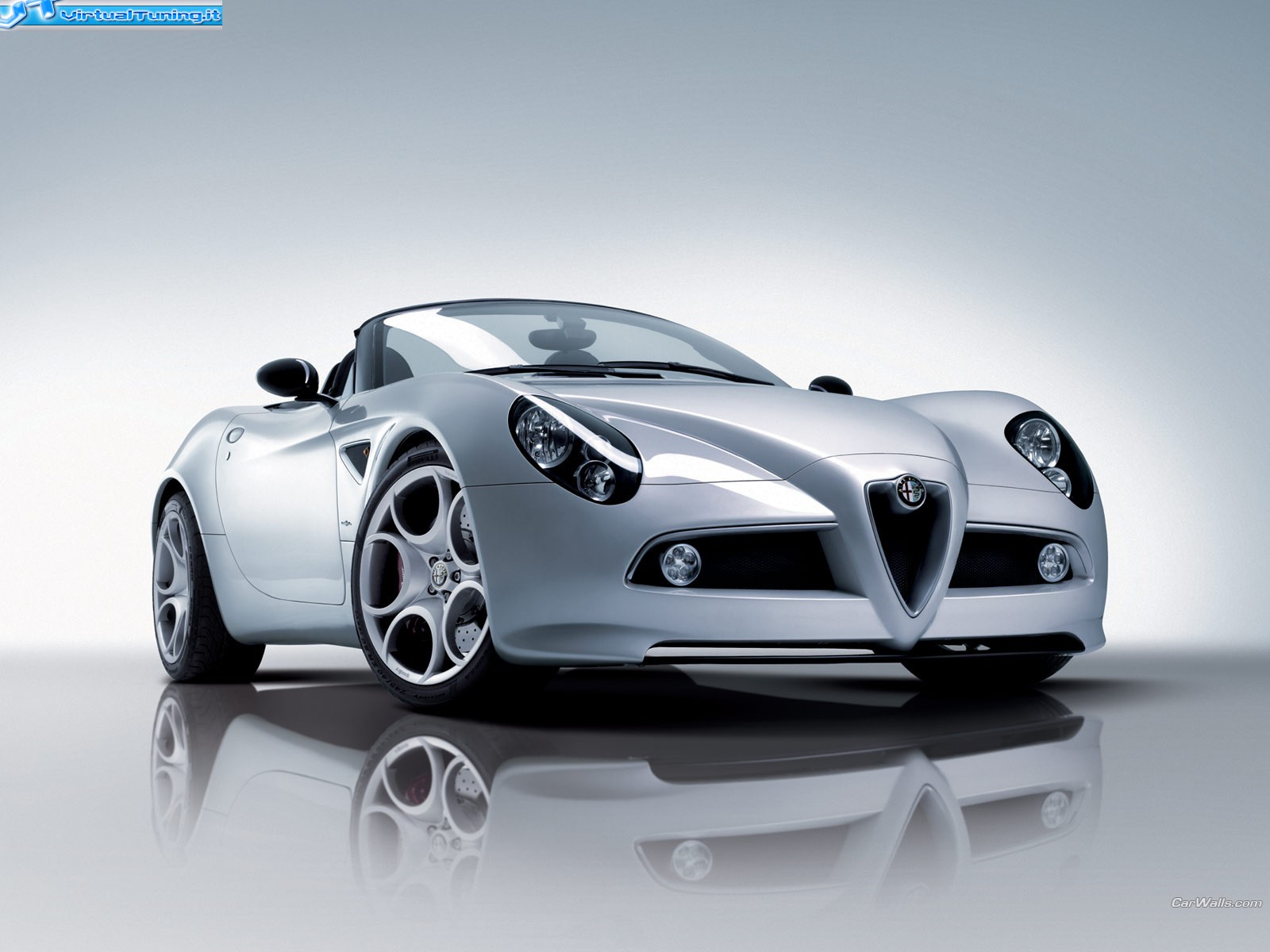 ALFA ROMEO 8c Spider