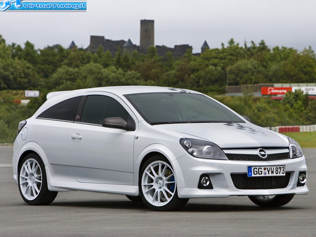 OPEL Astra GTC