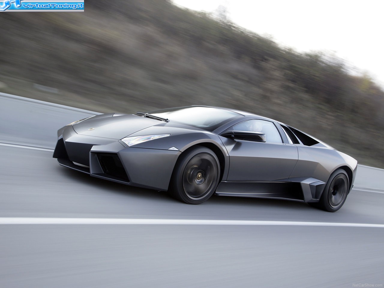 LAMBORGHINI Reventon