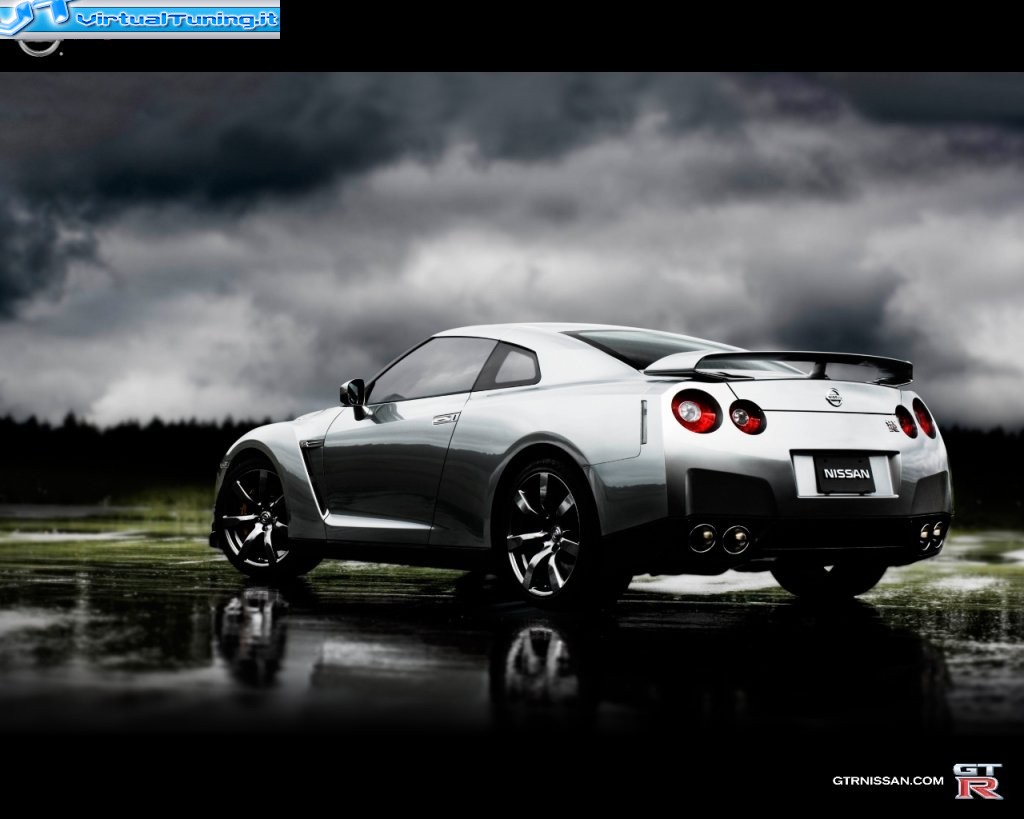 NISSAN GT-R 35