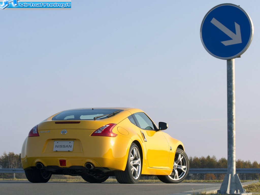 NISSAN 370Z