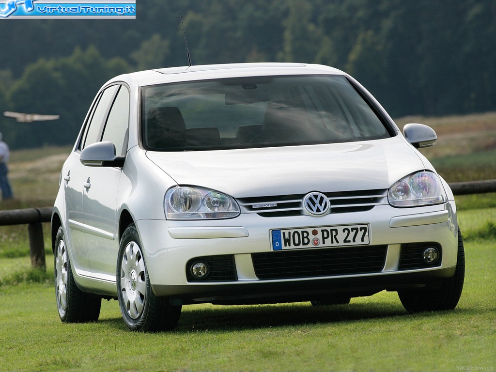 VOLKSWAGEN Golf V