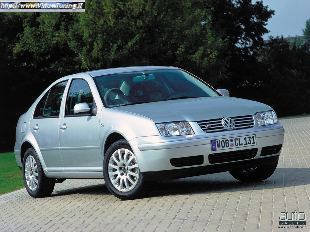 VOLKSWAGEN bora