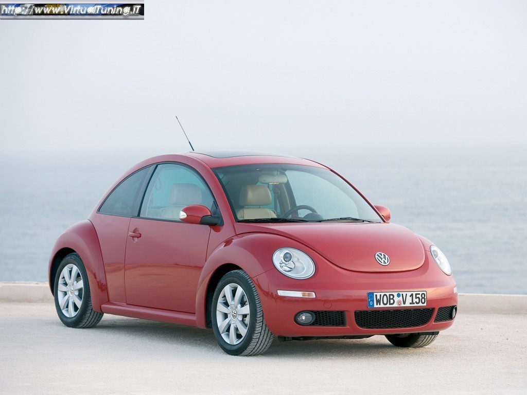 VOLKSWAGEN New Beetle