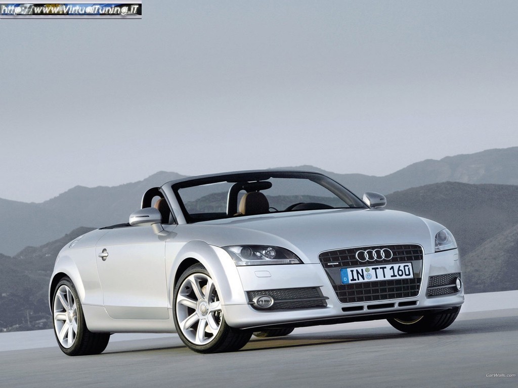 AUDI TT