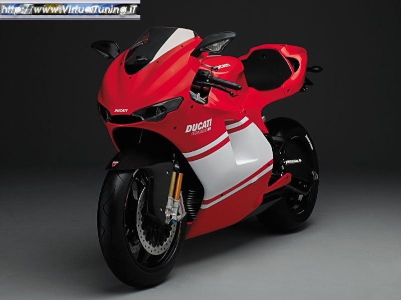 DUCATI DESMOSEDICI