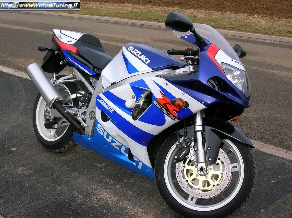 SUZUKI GSX R