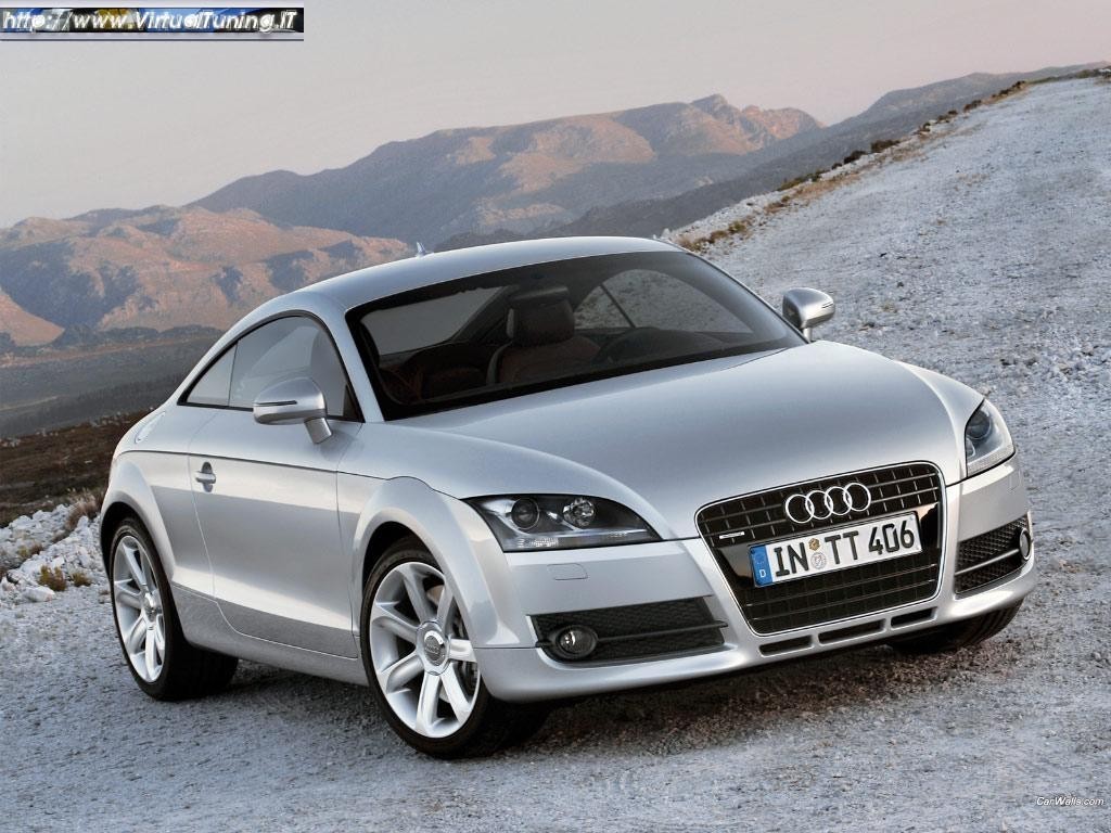 AUDI TT