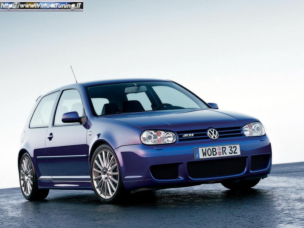 VOLKSWAGEN Golf IV R32