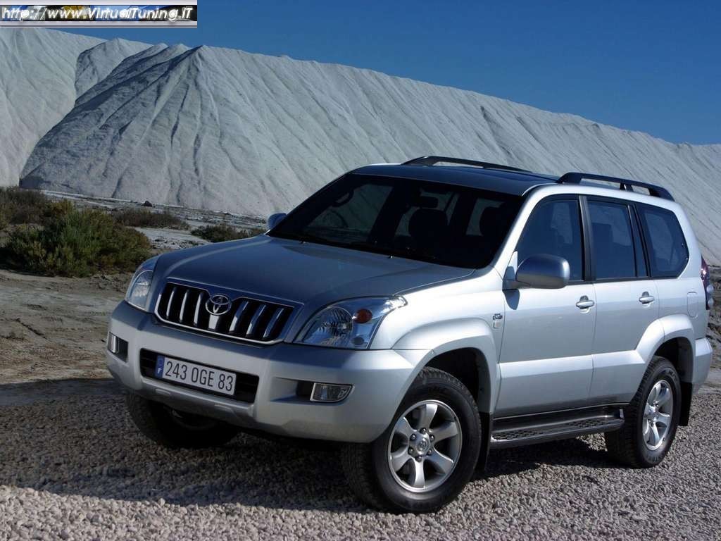 TOYOTA Land Cruiser
