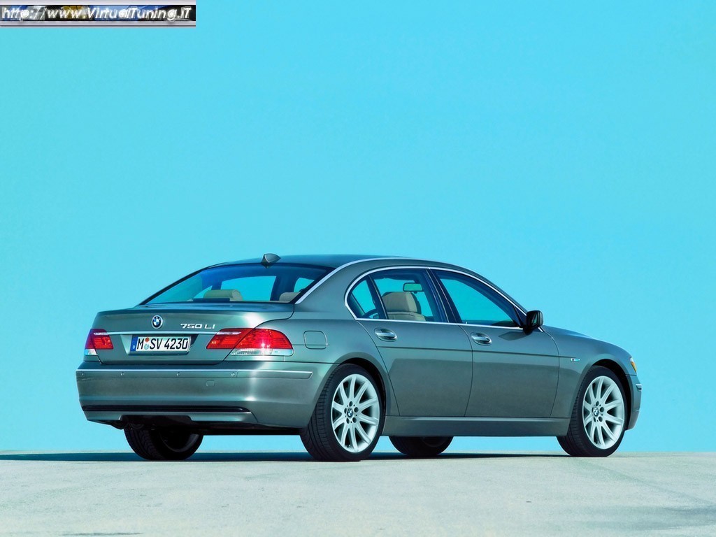 BMW 730