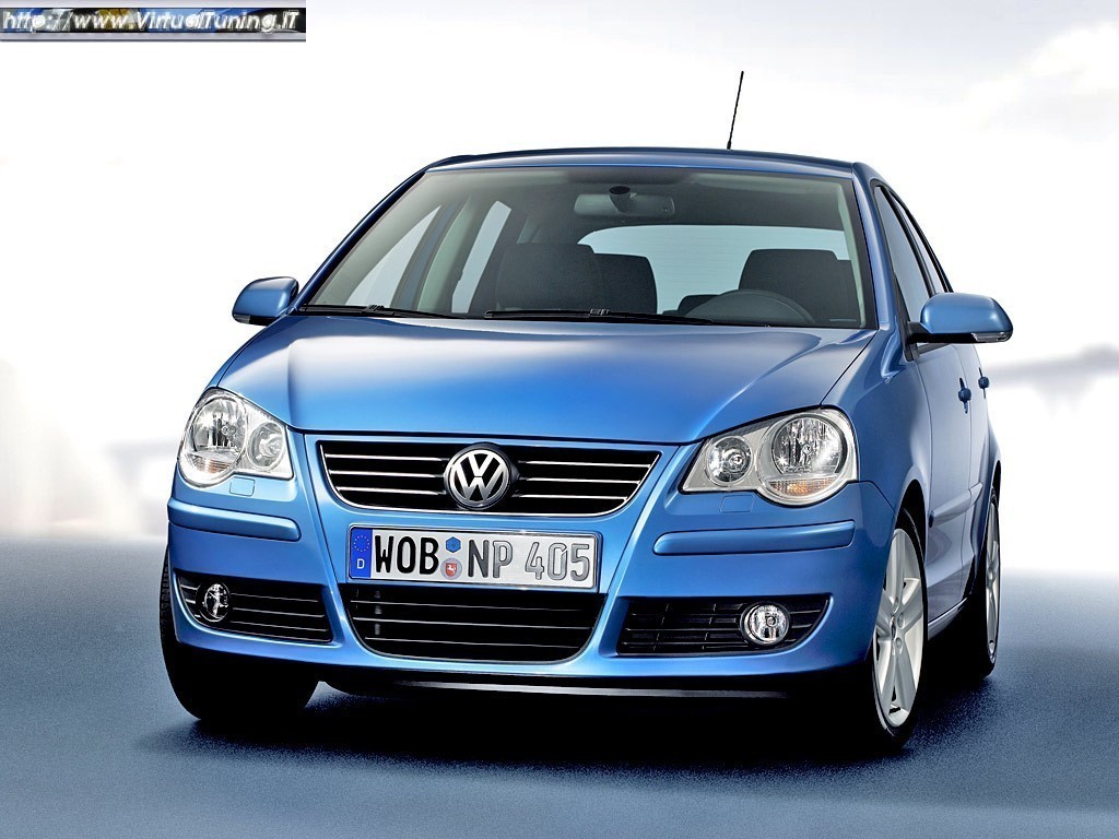 VOLKSWAGEN Polo