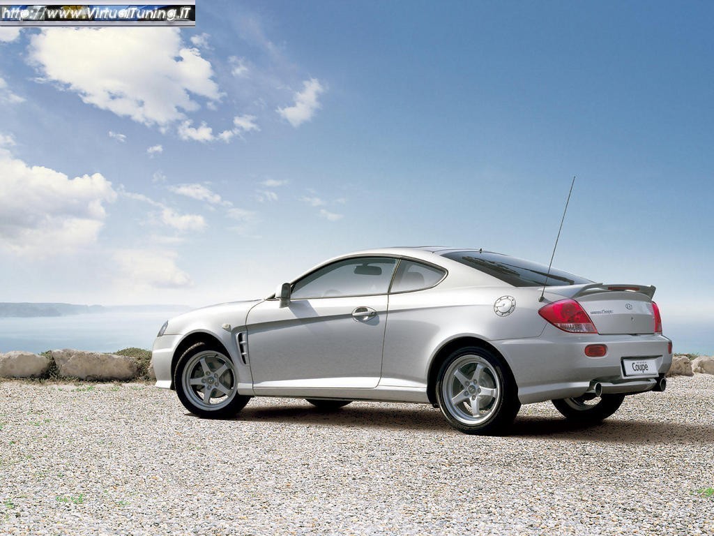 HYUNDAI Hyundai Coupe