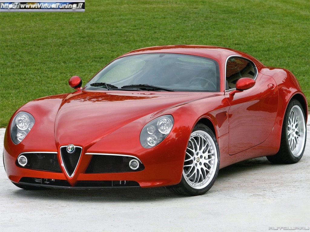 ALFA ROMEO 8c