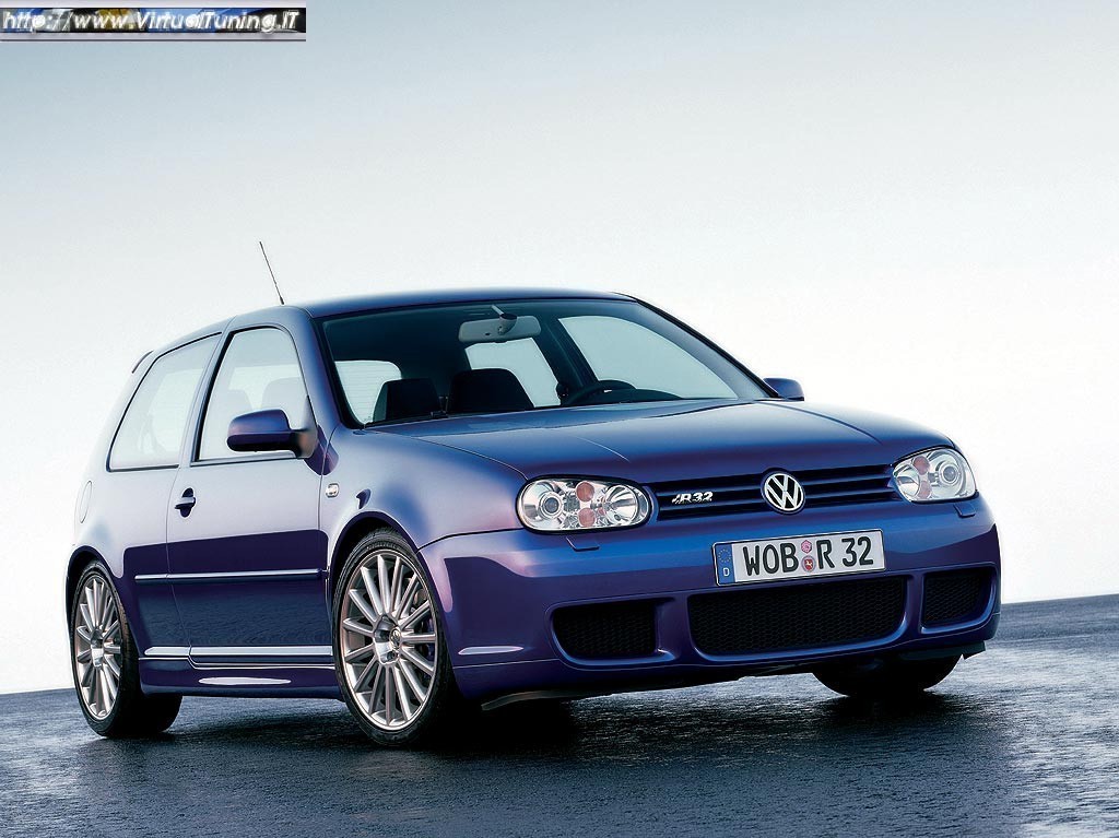VOLKSWAGEN Golf IV R32