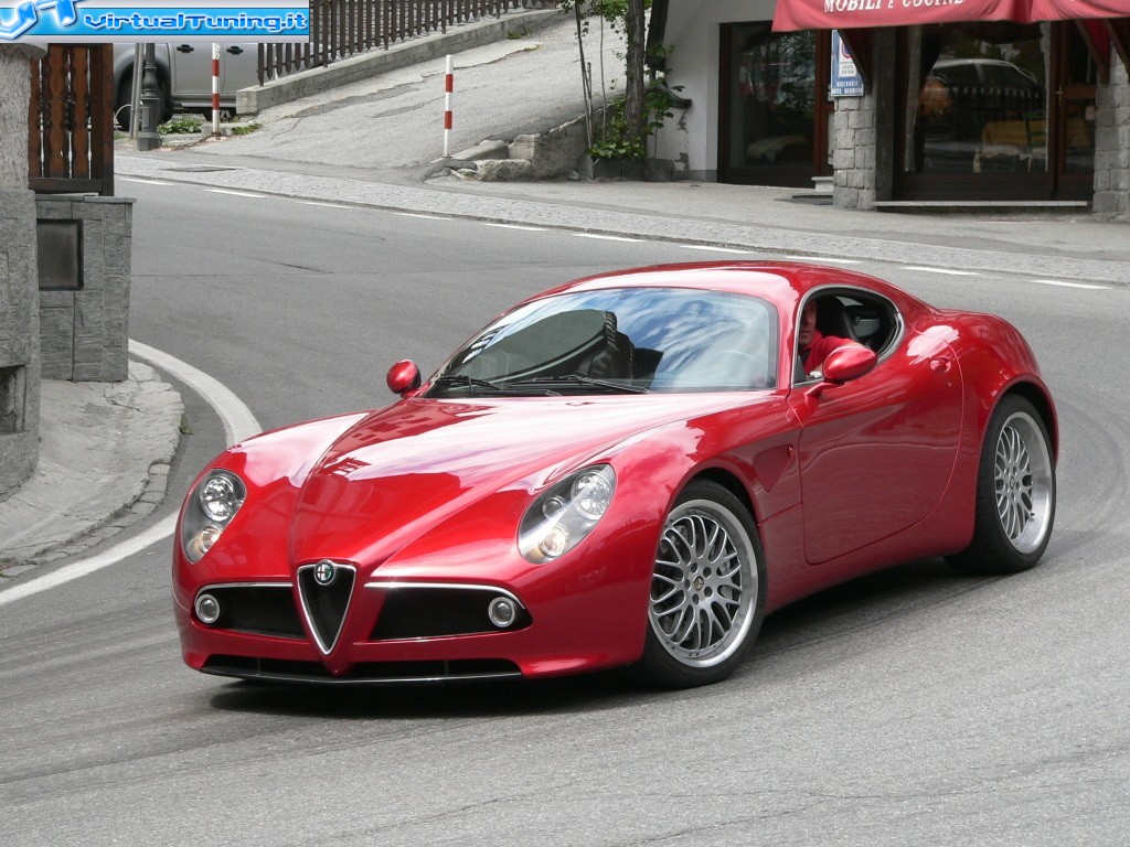 ALFA ROMEO 8c Competizione