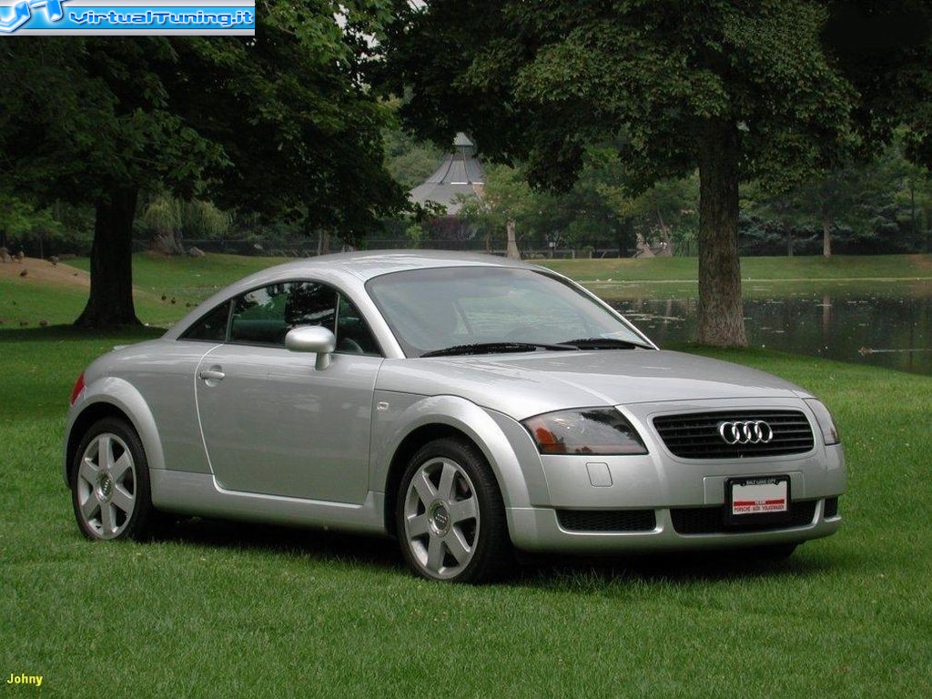 AUDI TT