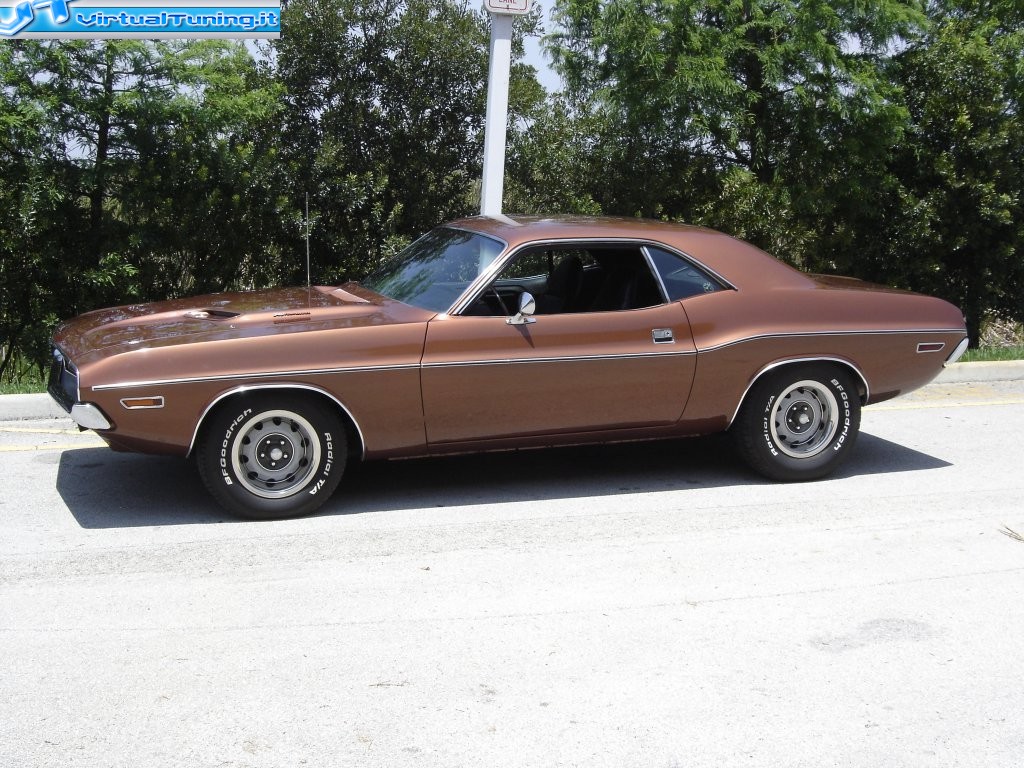 DODGE Challenger