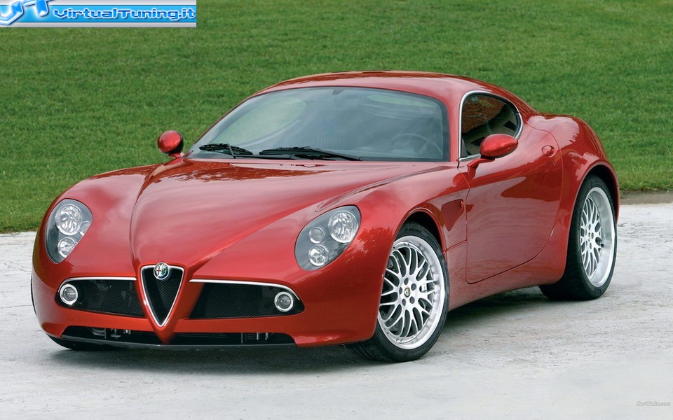 ALFA ROMEO 8C