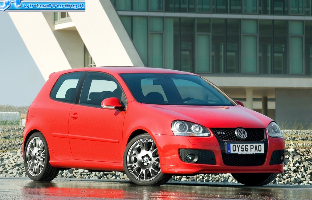 VOLKSWAGEN Golf GTI
