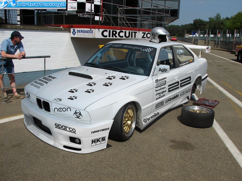 VirtualTuning BMW E34 by 