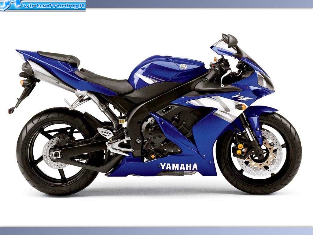 YAMAHA R1