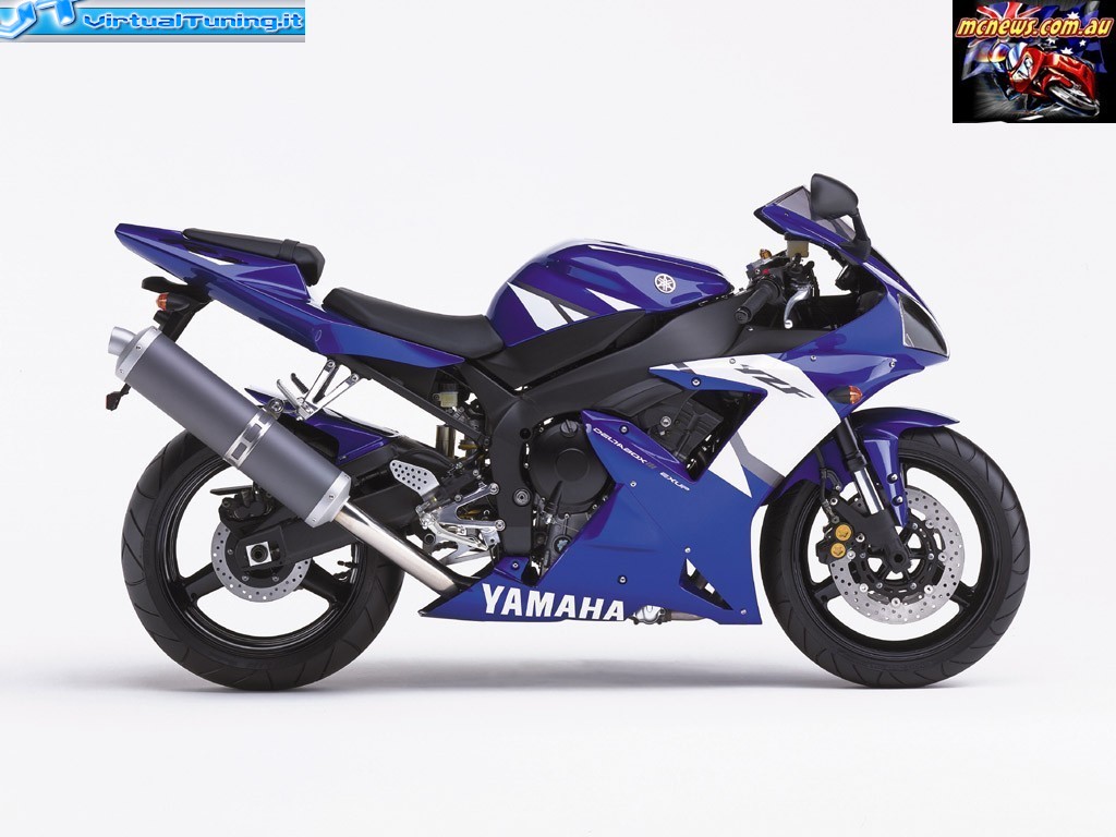 YAMAHA R1