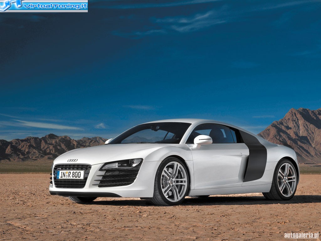 AUDI R-8