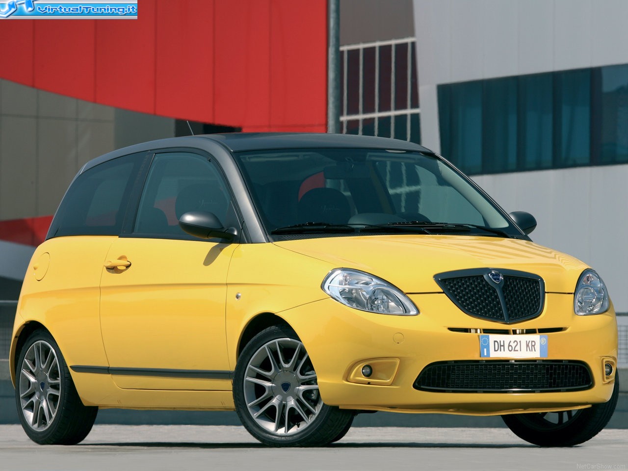 LANCIA Ypsilon