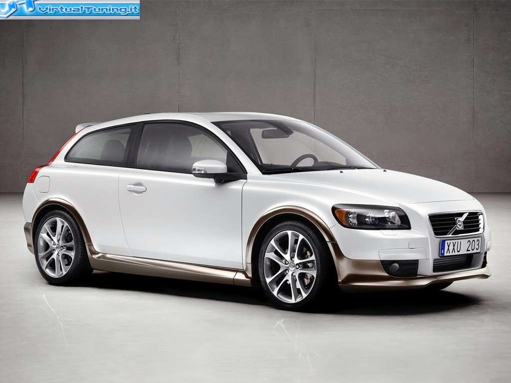 VOLVO C30