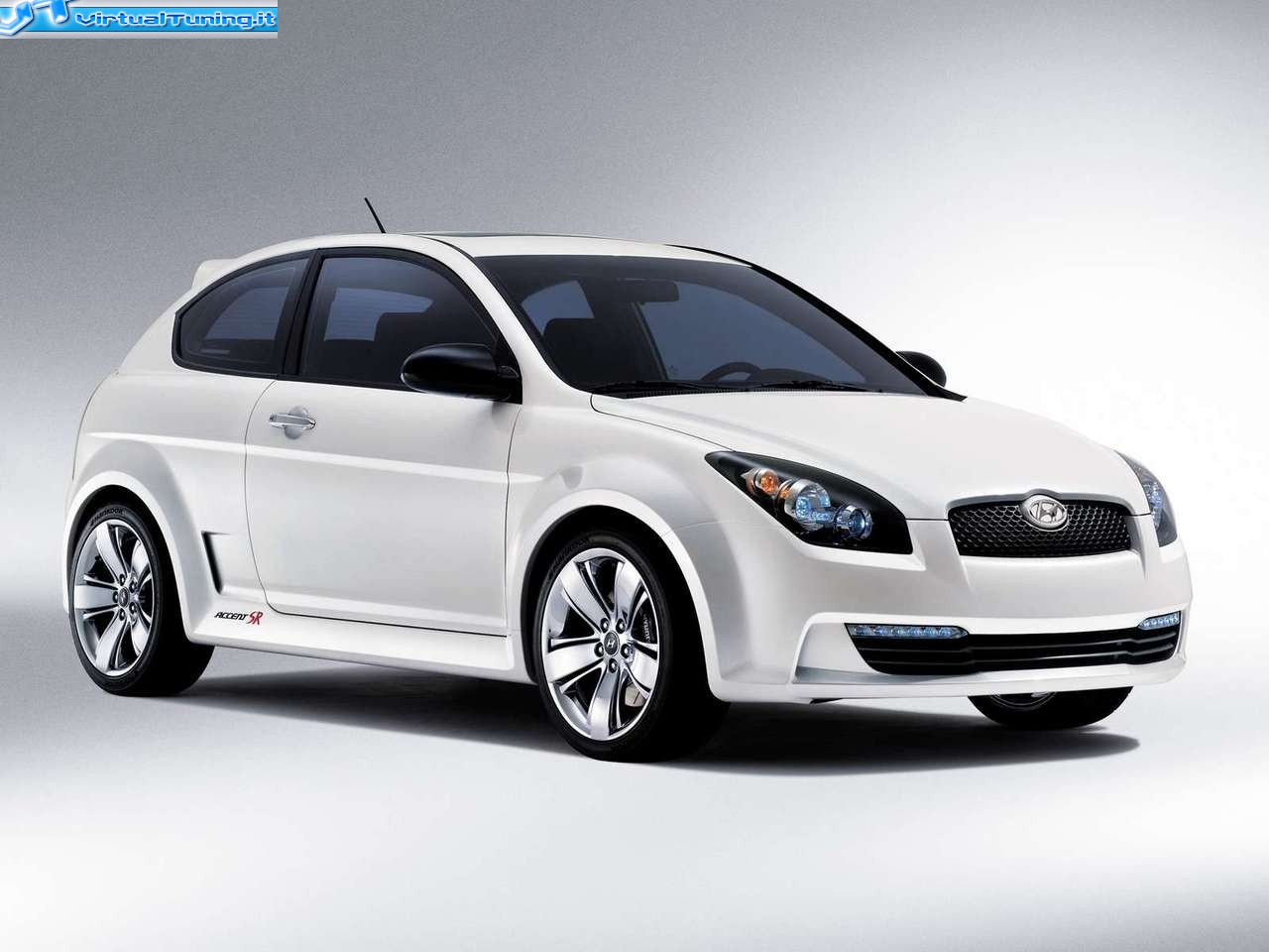 HYUNDAI Accent SR