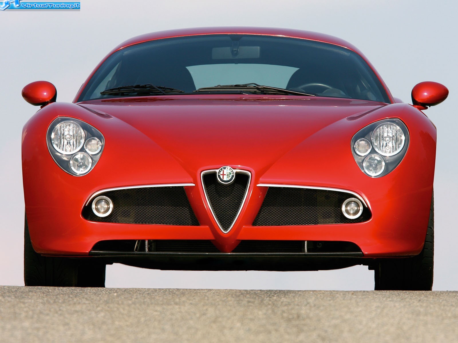 ALFA ROMEO 8C Competizione