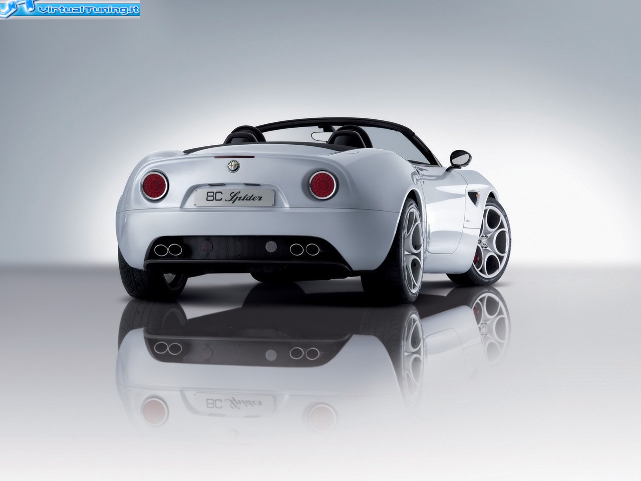 ALFA ROMEO 8C