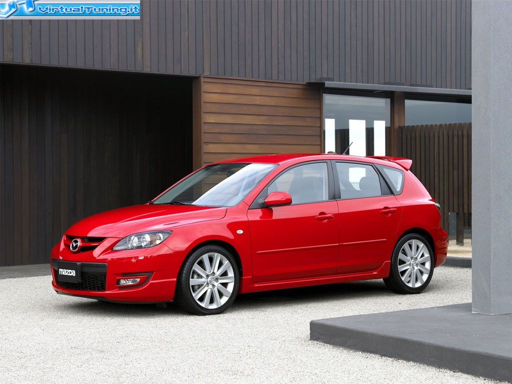 MAZDA 3