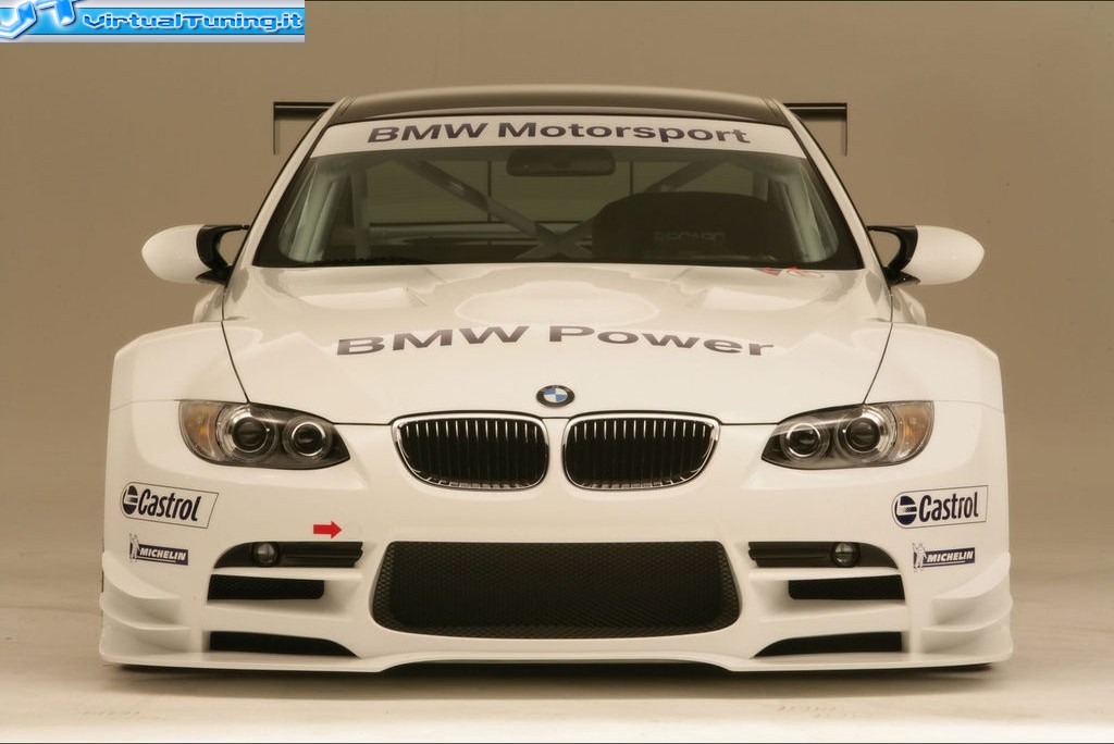 BMW M3 GTR
